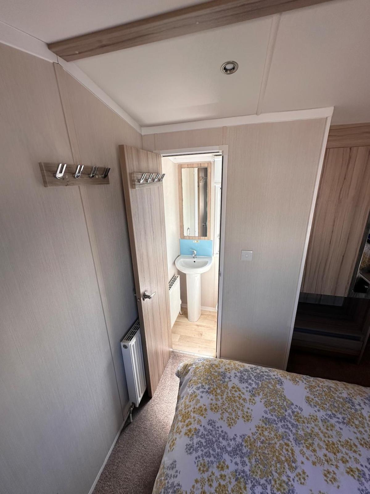 3-Bedroom Swift Caravan - Uddingston, Glasgow Buitenkant foto