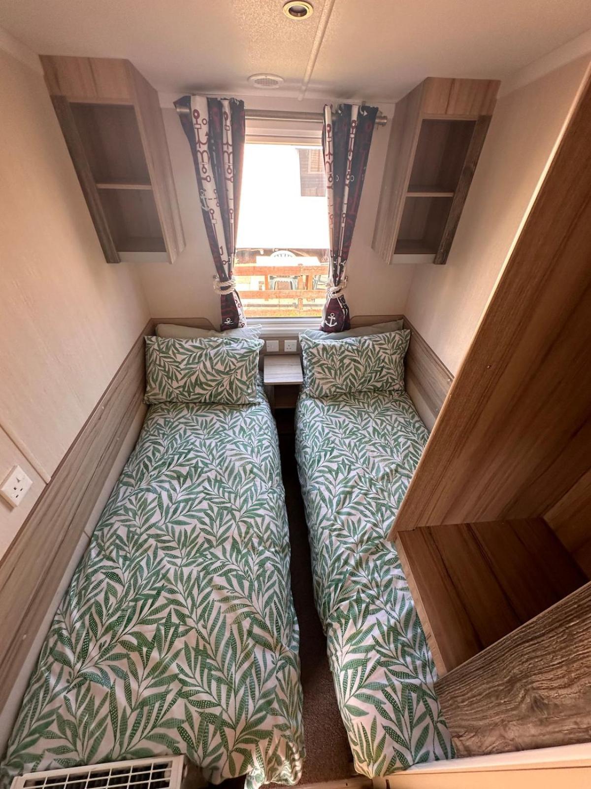3-Bedroom Swift Caravan - Uddingston, Glasgow Buitenkant foto